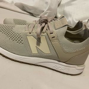New balance 247 sneakers